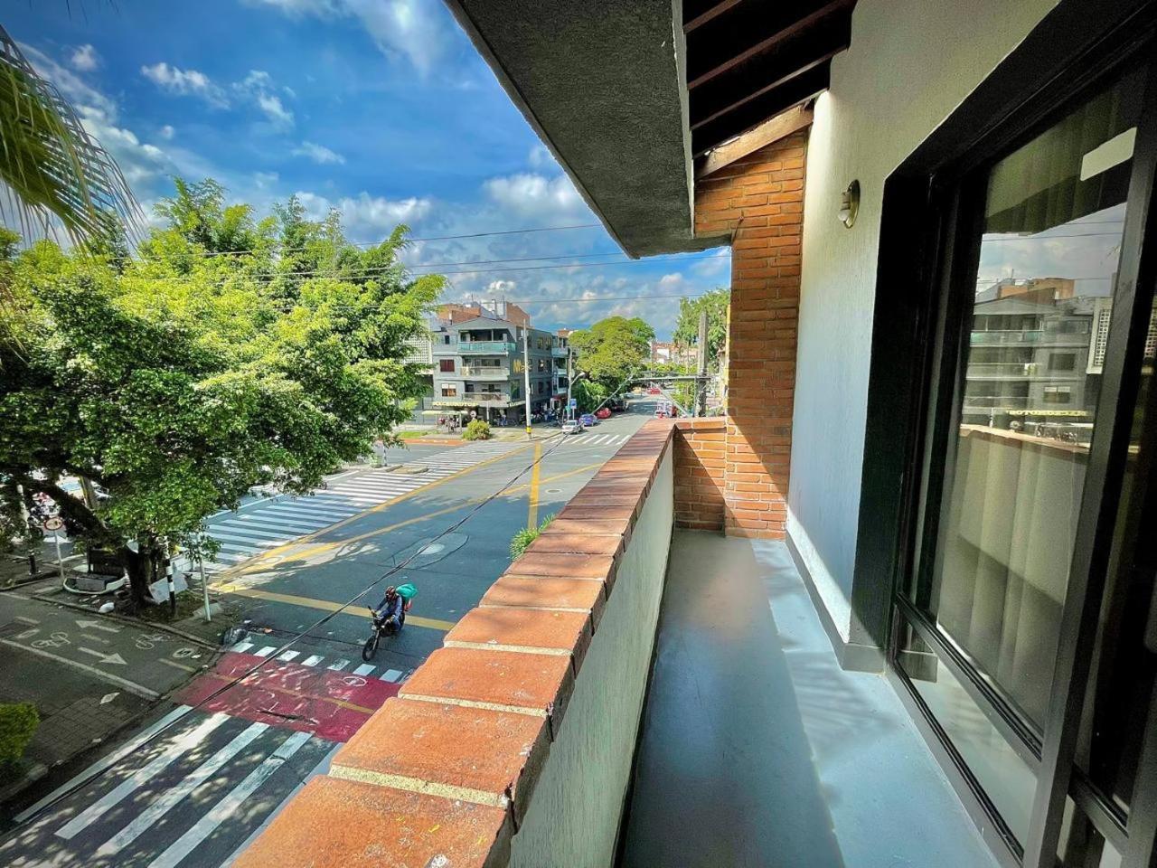 Apartments In La Seventy Medellin Bagian luar foto